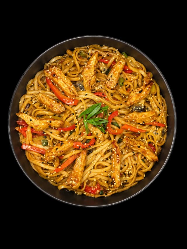 Udon cu pui